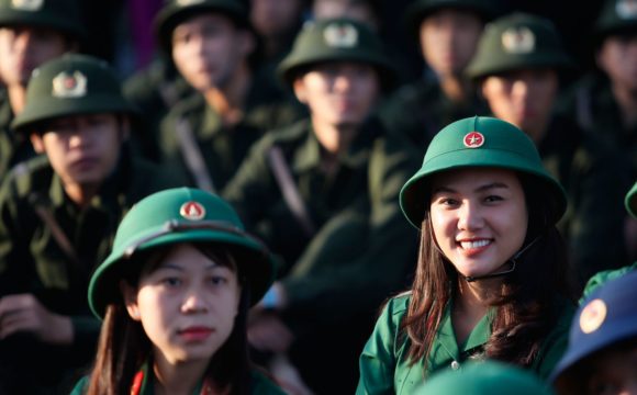 Nữ giới xung phong tham gia nghĩa vụ quân sự